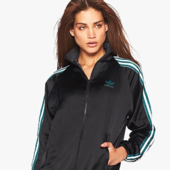 adibreak track jacket